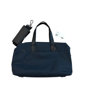 AWAY The Everywhere Bag in Navy Blue